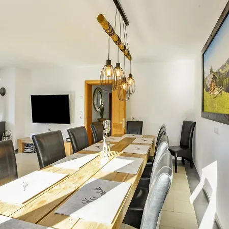 Luxury Holiday With Private Garden In Tyrol * Brixen im Thale